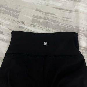 Black Wunder Under Lululemon Leggings